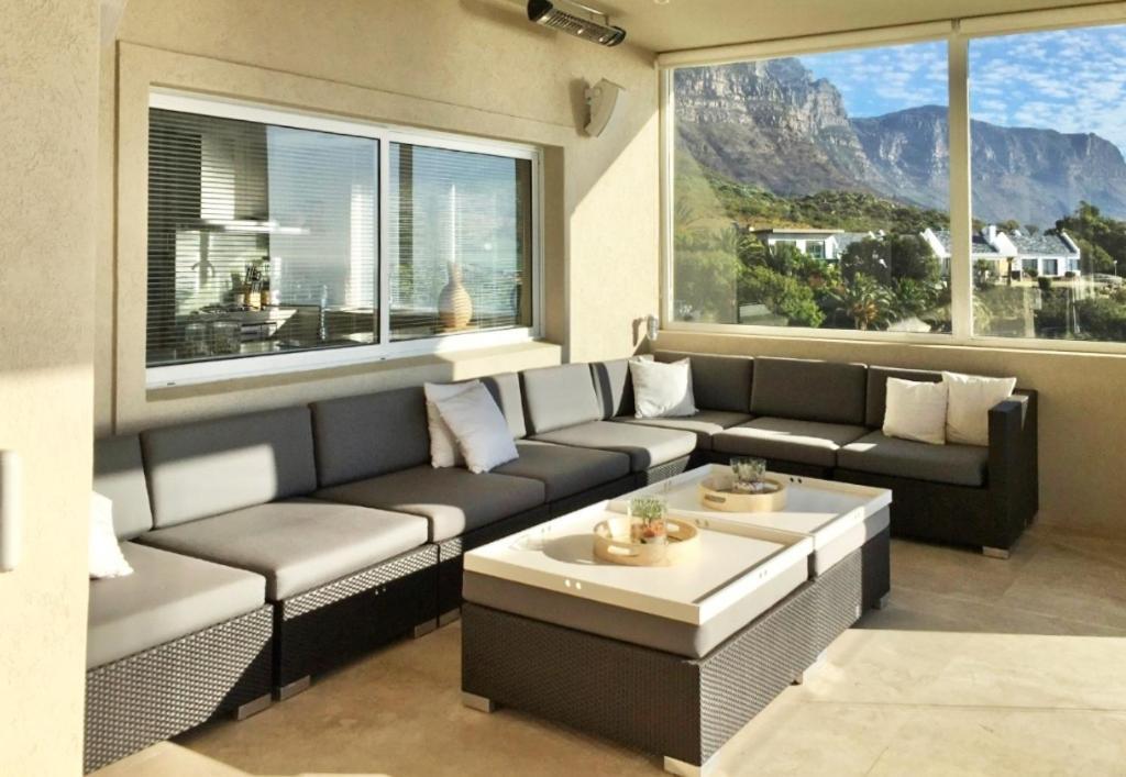 Beachside * Cape Town